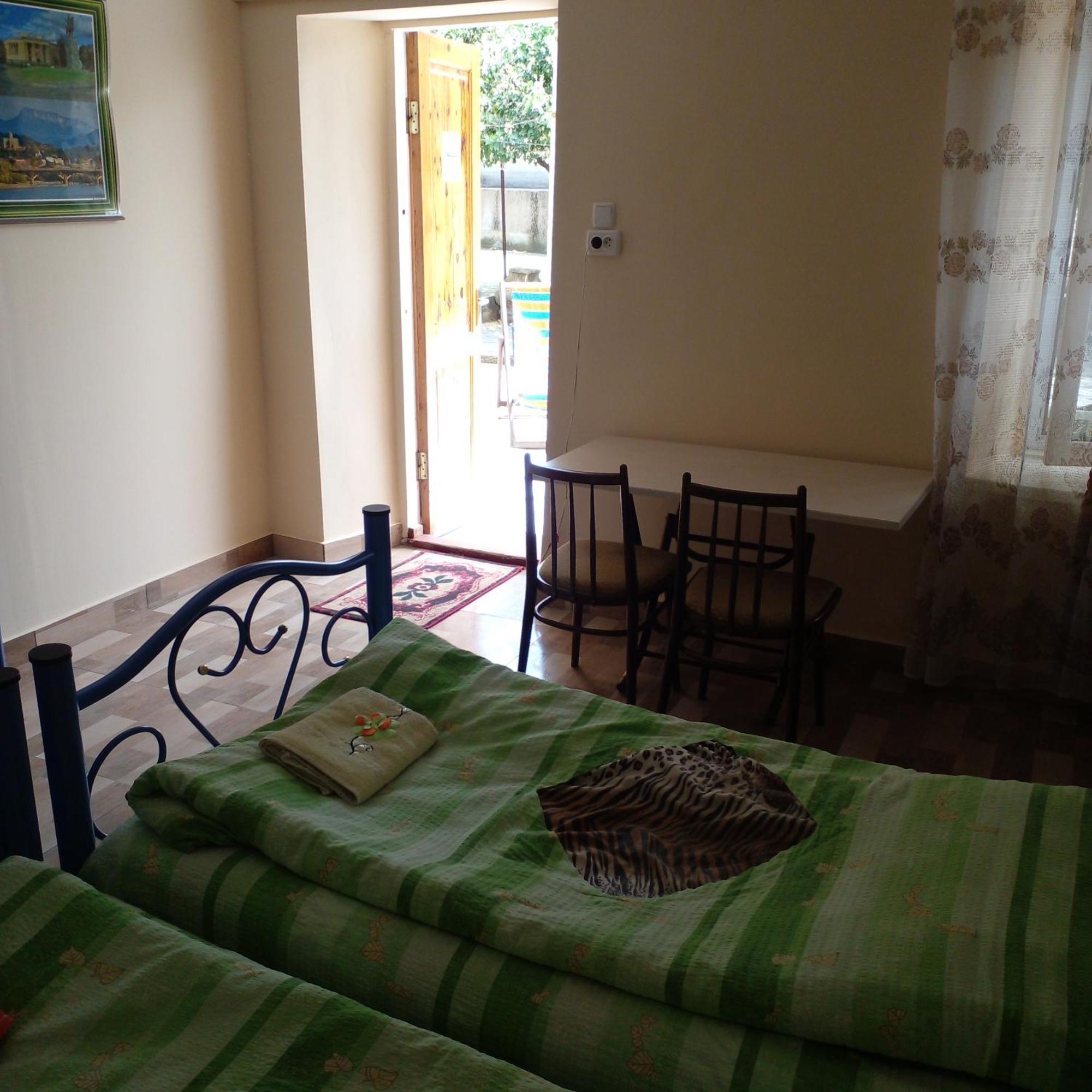 Giorgi'S Homestay Κουτάισι Εξωτερικό φωτογραφία