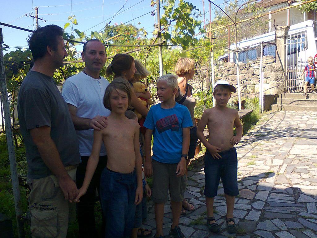 Giorgi'S Homestay Κουτάισι Εξωτερικό φωτογραφία