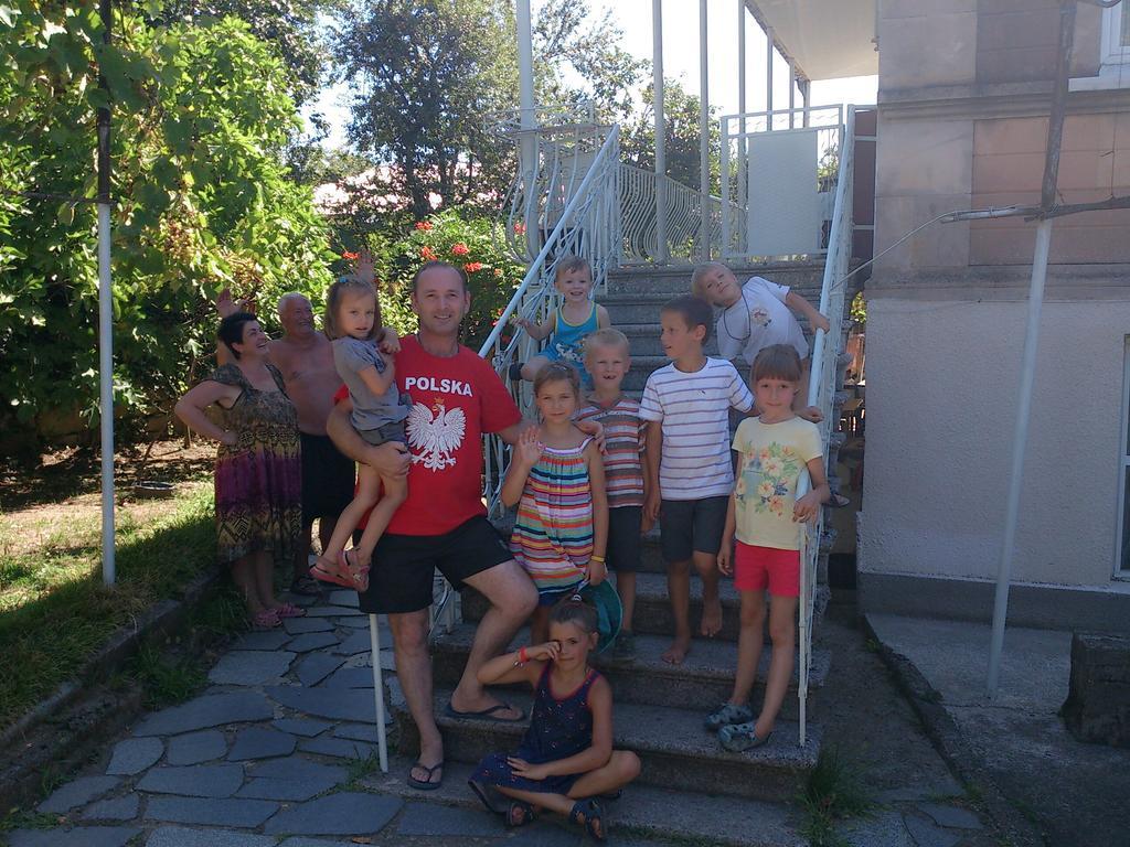 Giorgi'S Homestay Κουτάισι Εξωτερικό φωτογραφία