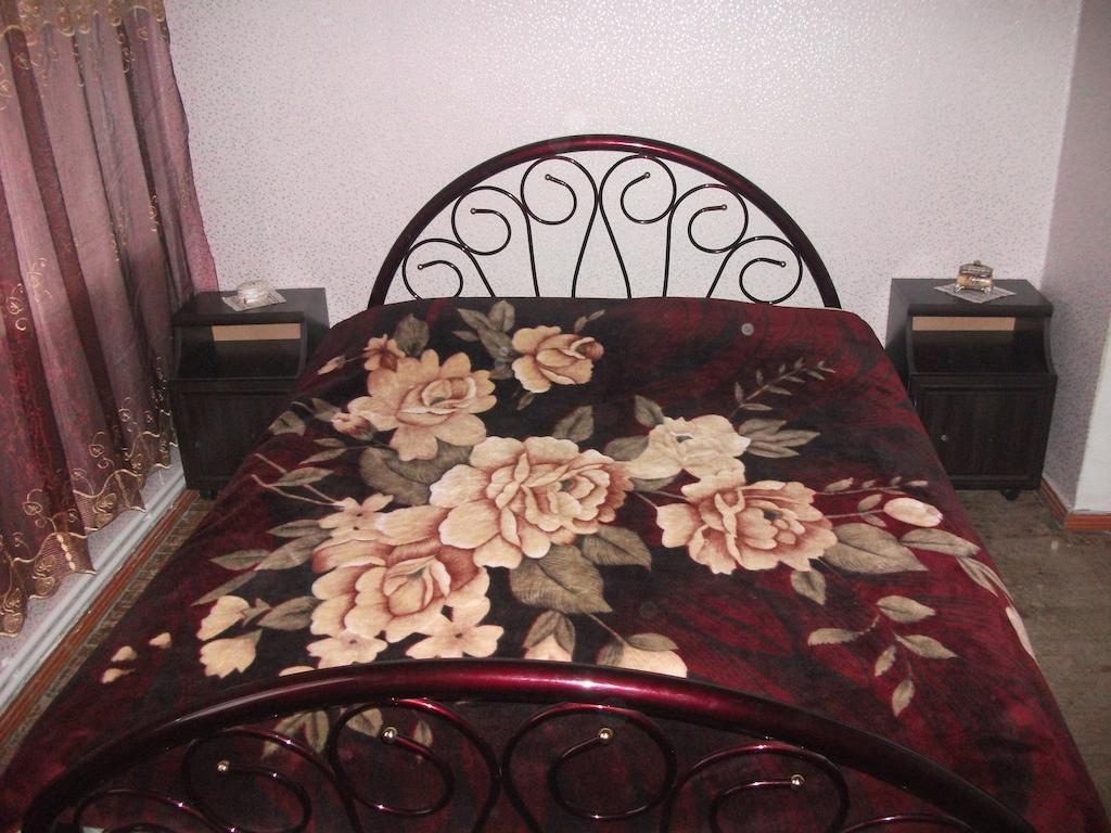 Giorgi'S Homestay Κουτάισι Εξωτερικό φωτογραφία